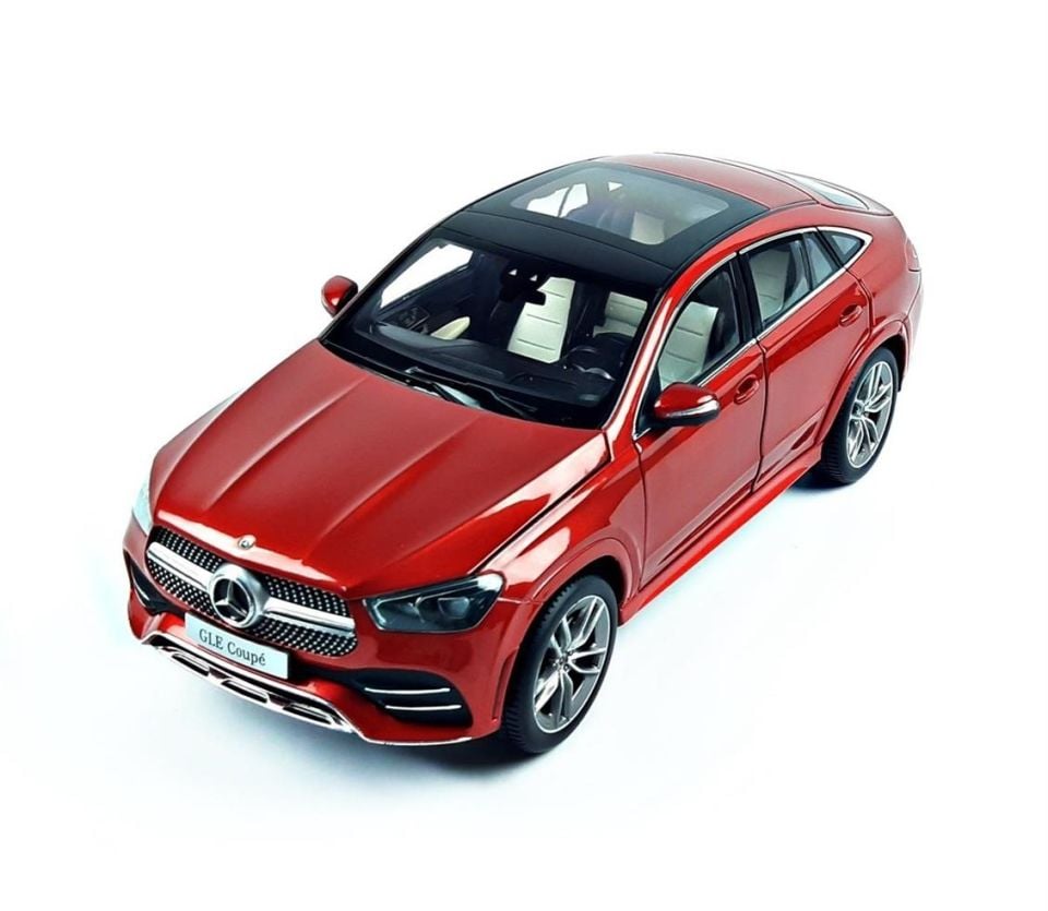 NZG MERCEDES BENZ GLE COUPLE 2020 (B66960822) 1:18