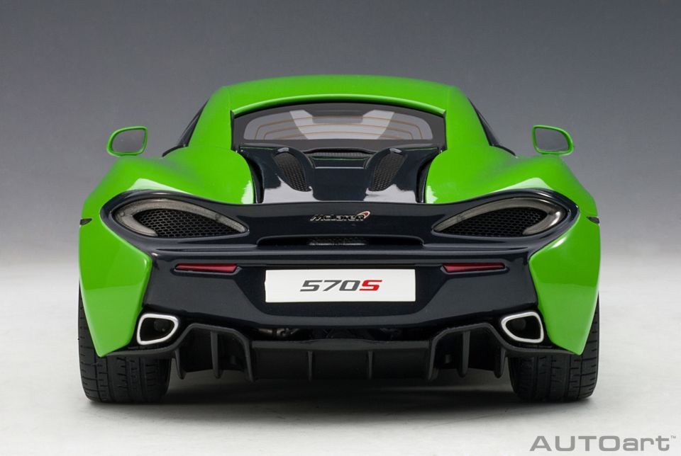 1:18 Autoart 2017 McLaren 570S GT3