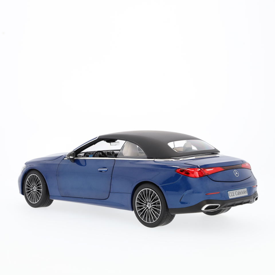 NZG MERCEDES BENZ CLE CABRİOLET (B6960653) 1:18