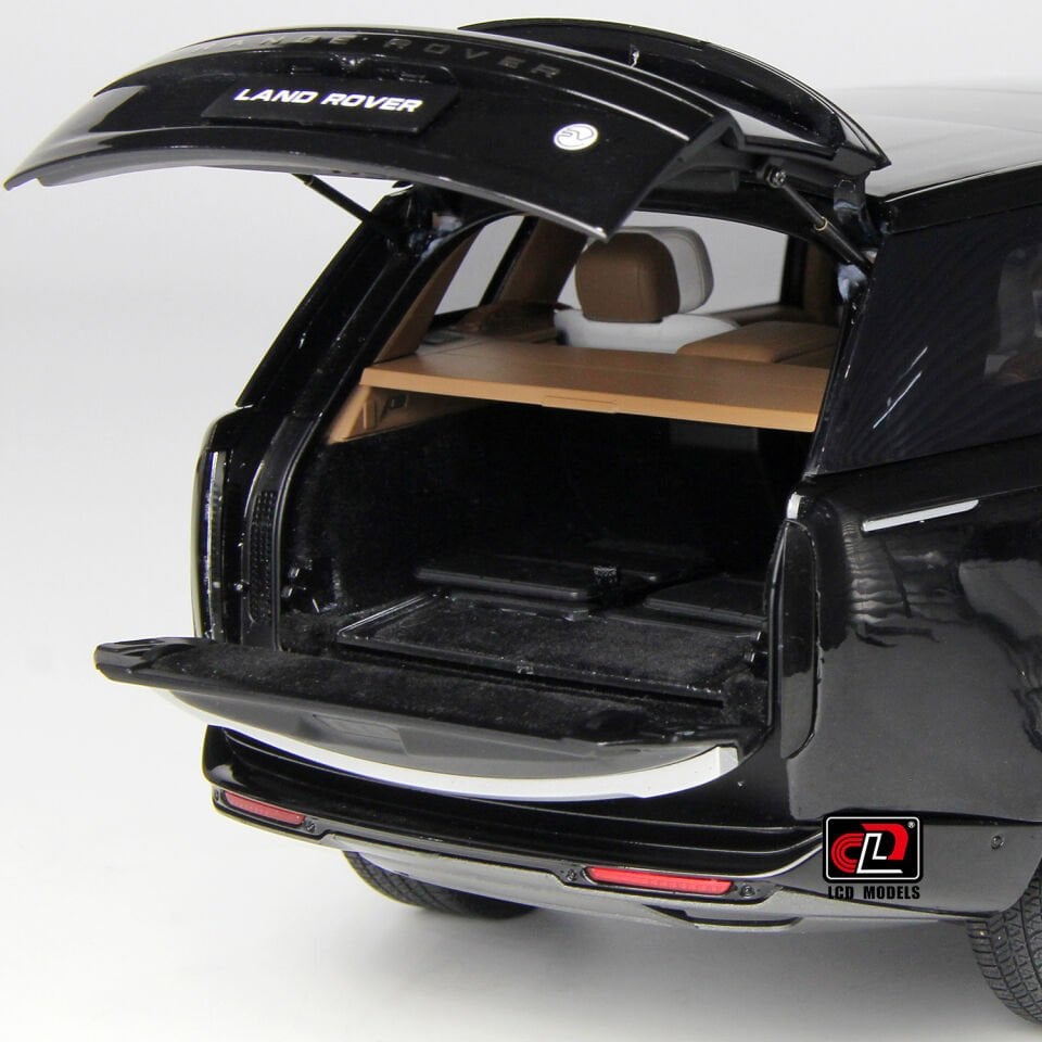 LCD MODELS LAND ROVER RANGE ROVER 2022 1:18