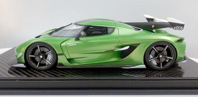 GT SPIRIT KOENIGSEGG JESKO ATTACK PLUS GREEN 2024 1:18 (GT927)