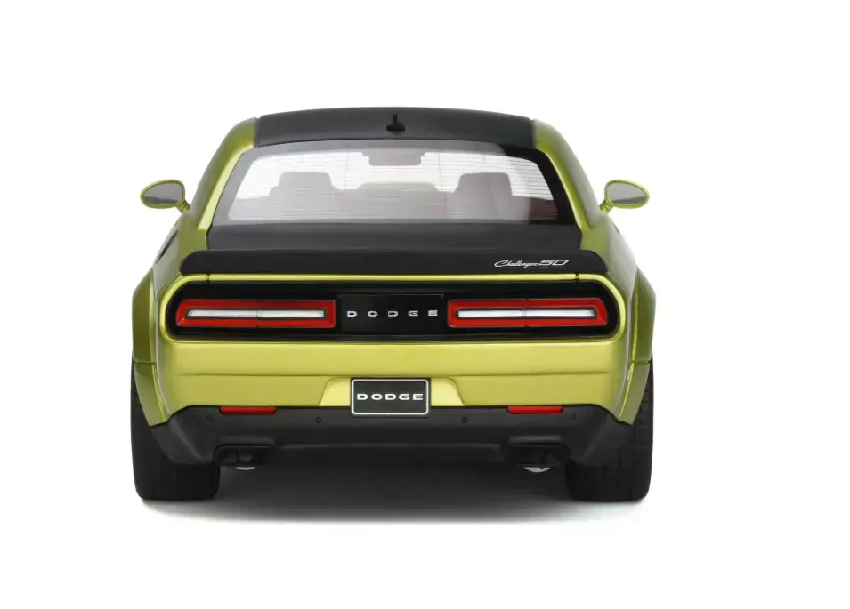 GT SPIRIT DODGE CHELLANGER WIDEBODY GREEN 1:18