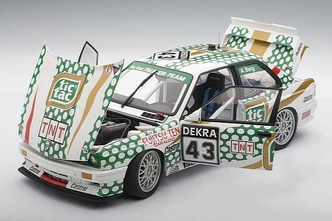 MINICHAMPS BMW M3 TIC TAC 1991 (180912043) 1:18