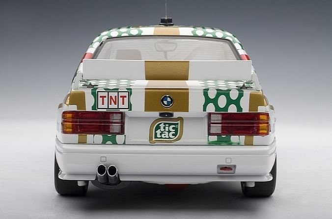 MINICHAMPS BMW M3 TIC TAC 1991 (180912043) 1:18