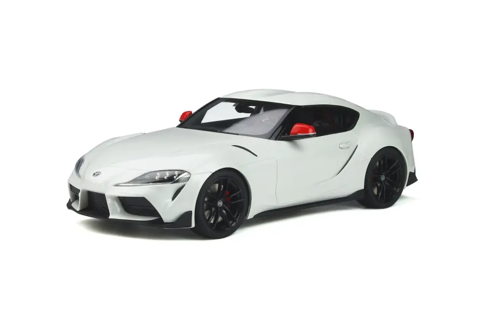 GT SPIRIT TOYOTA SUPRA UJI EDITION WHITE 1:18 (GT 341)