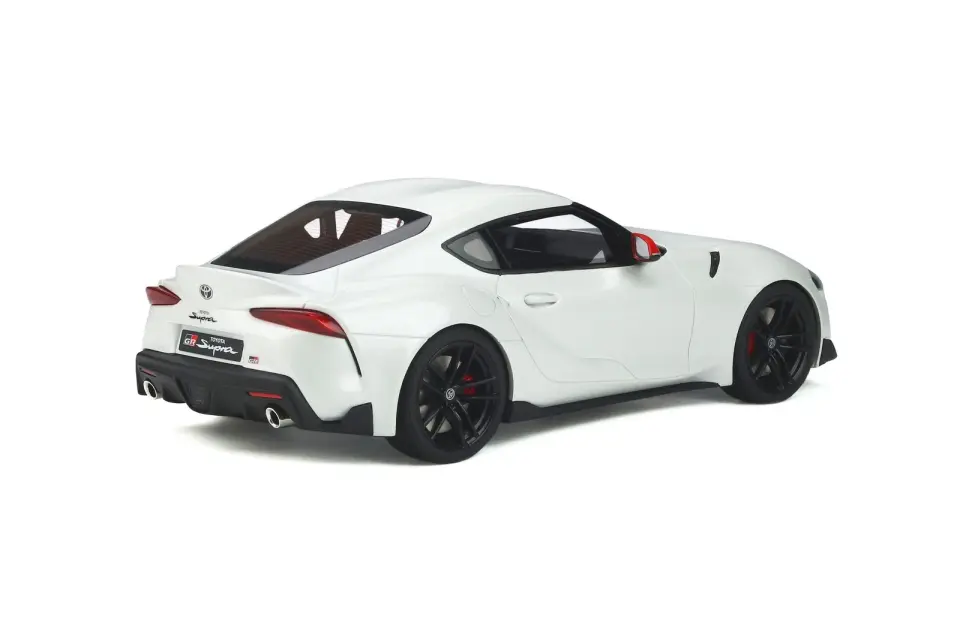 GT SPIRIT TOYOTA SUPRA UJI EDITION WHITE 1:18 (GT 341)