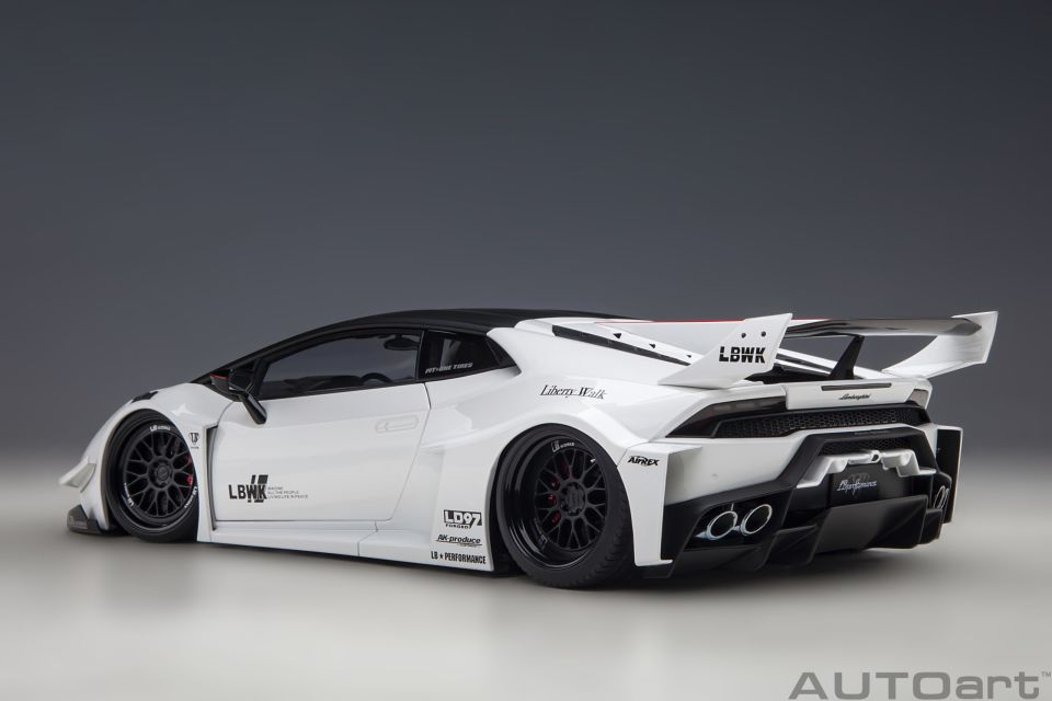 AUTOART  LAMBORGHINI LIBERTY WALK HURACAN GT 1:18 (79125)