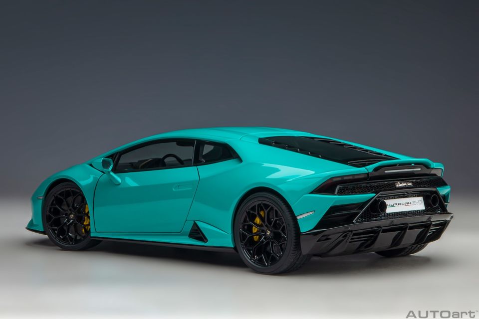 AUTOART LAMBORGHINI HURACAN EVO 1:18 (79211)