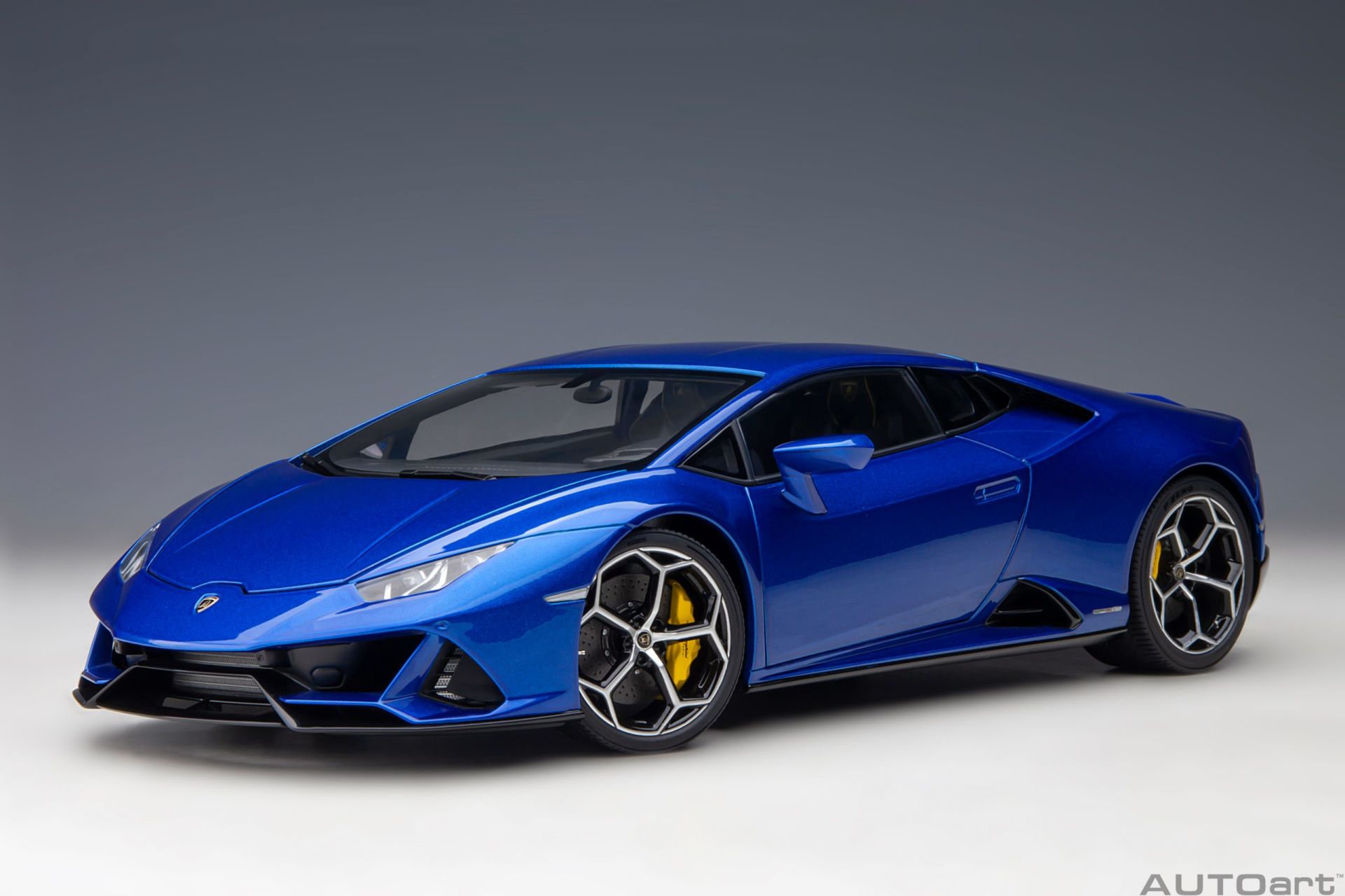 1:18 Autoart 2019 Lamborghini Huracan Evo (Blu Nethuns)
