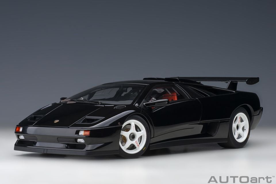 1:18 Autoart Lamborghini Diablo SV-R (Deep Black)