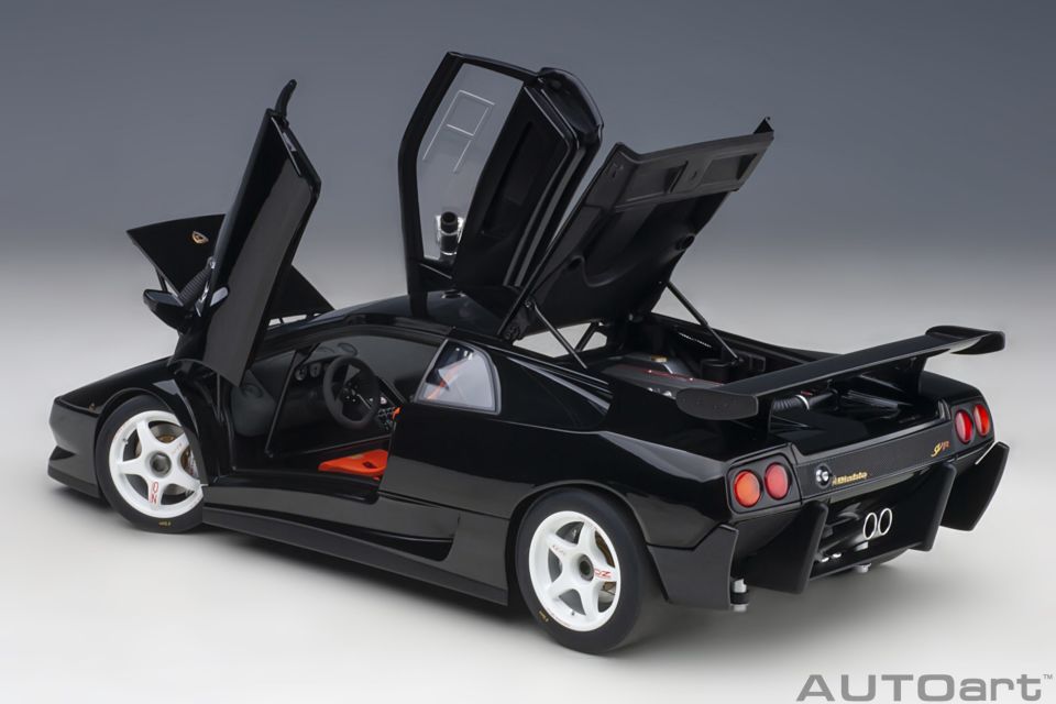 1:18 Autoart Lamborghini Diablo SV-R (Deep Black)