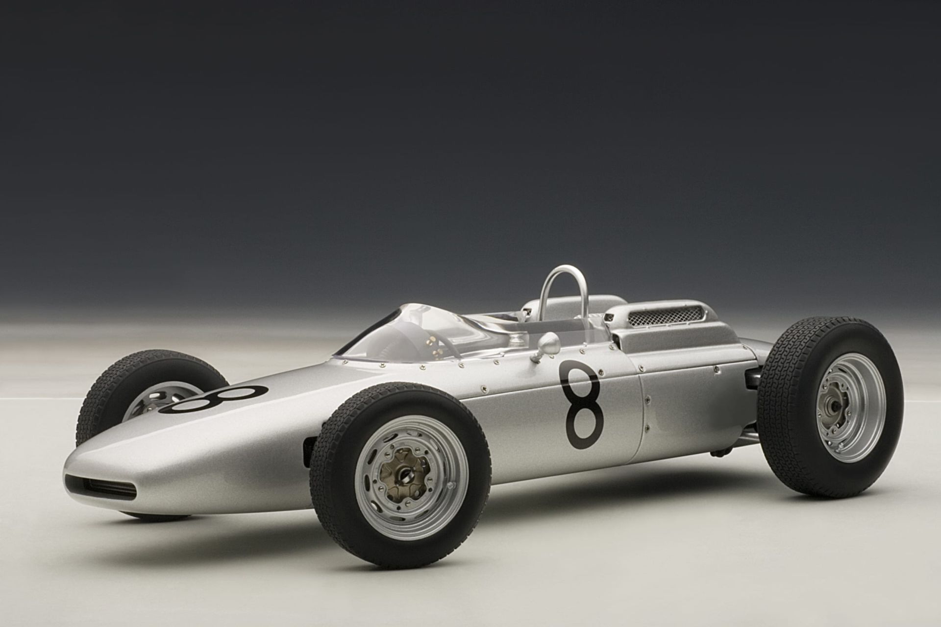 AUTOART PORSCHE 804 F1 NURBURGRING 1962 1:18 (86272)