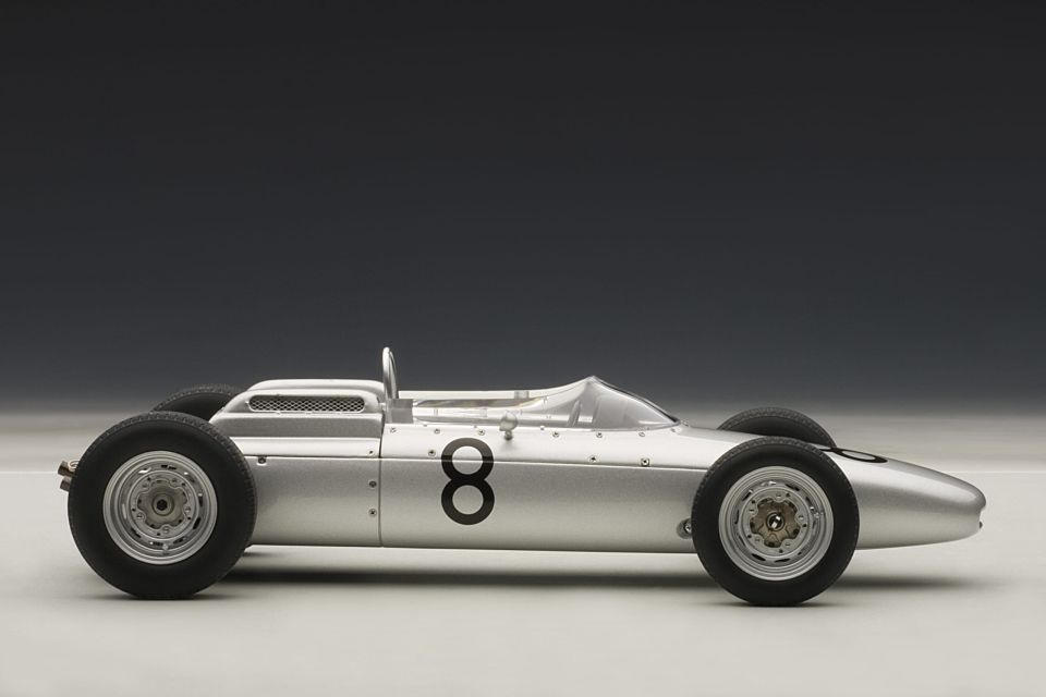 AUTOART PORSCHE 804 F1 NURBURGRING 1962 1:18 (86272)
