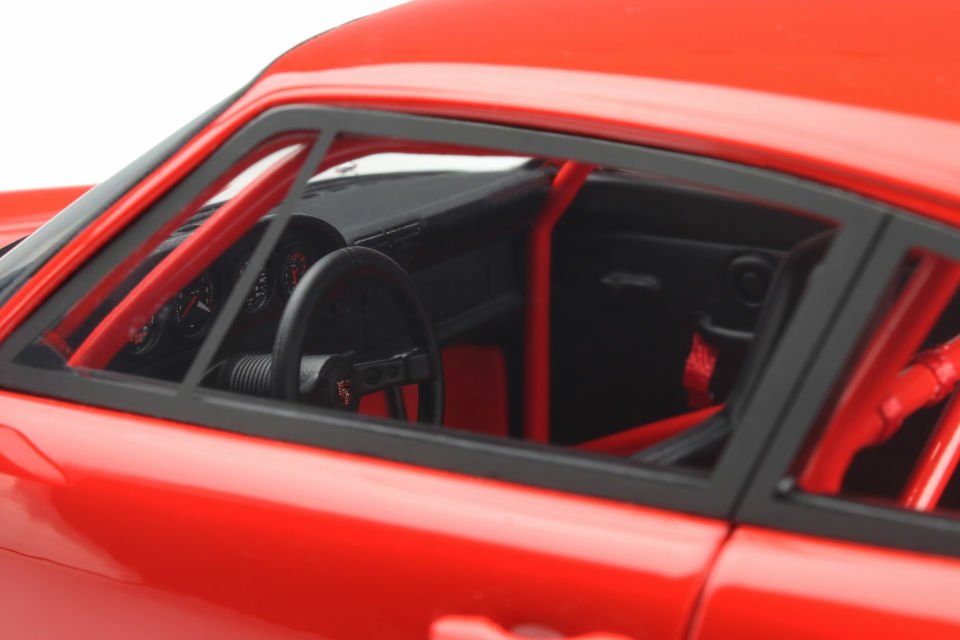 GT SPIRIT PORSCHE 911 (P993) 3,8 RSR RED 1:18 (GT366)