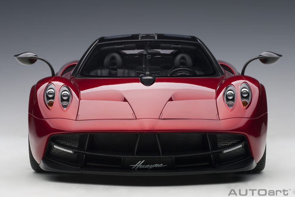 AUTOART MERCEDES PAGANI HUAYRA 1:12 (12234)