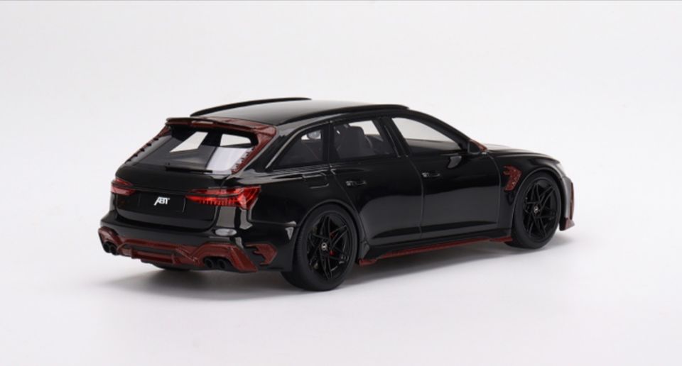 TOP SPEED ABT Audi RS6 Johann Abt Signature Edition Black 1:18 (TS445)
