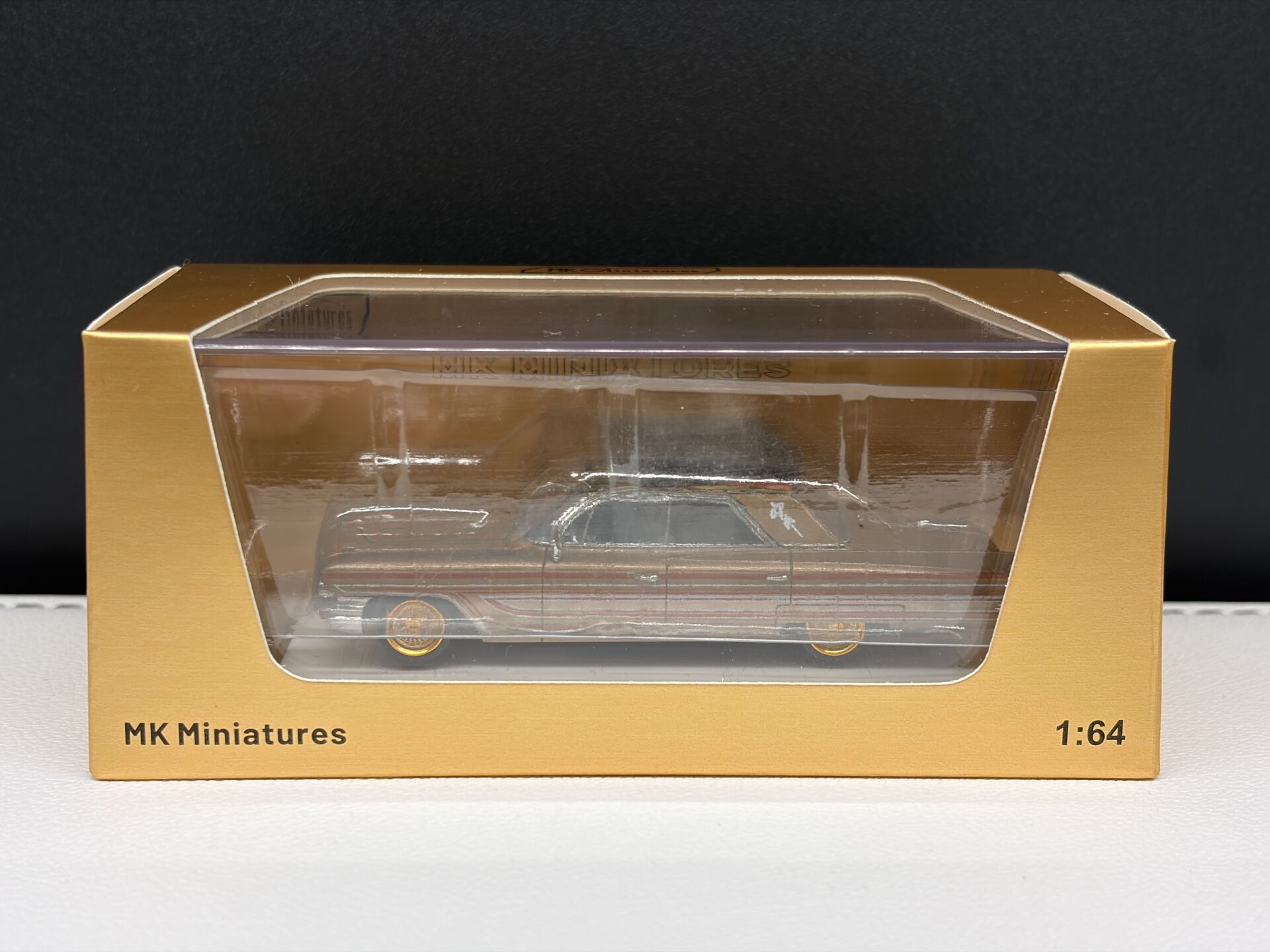 MK MINIATURES CADILLAC DEVILLE 1:64
