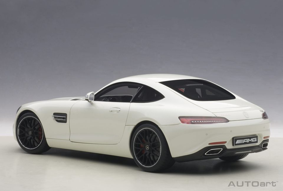 AUTOART MERCEDES AMG GT-S 1:18 (76311)