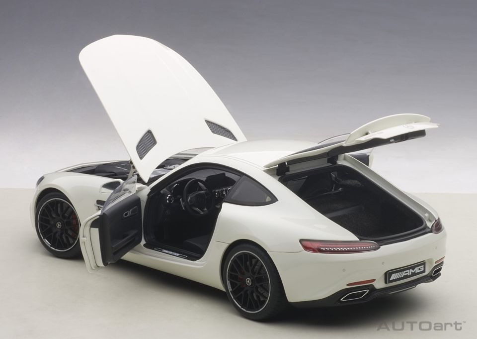 AUTOART MERCEDES AMG GT-S 1:18 (76311)