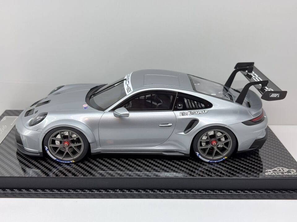 VIP SCALE MODELS PORSCHE 911 GT3 (992.1) CUP 1:18