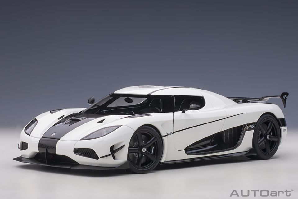 AUTOART KOENIGSEGG AGERA RS 1:18 (79021)
