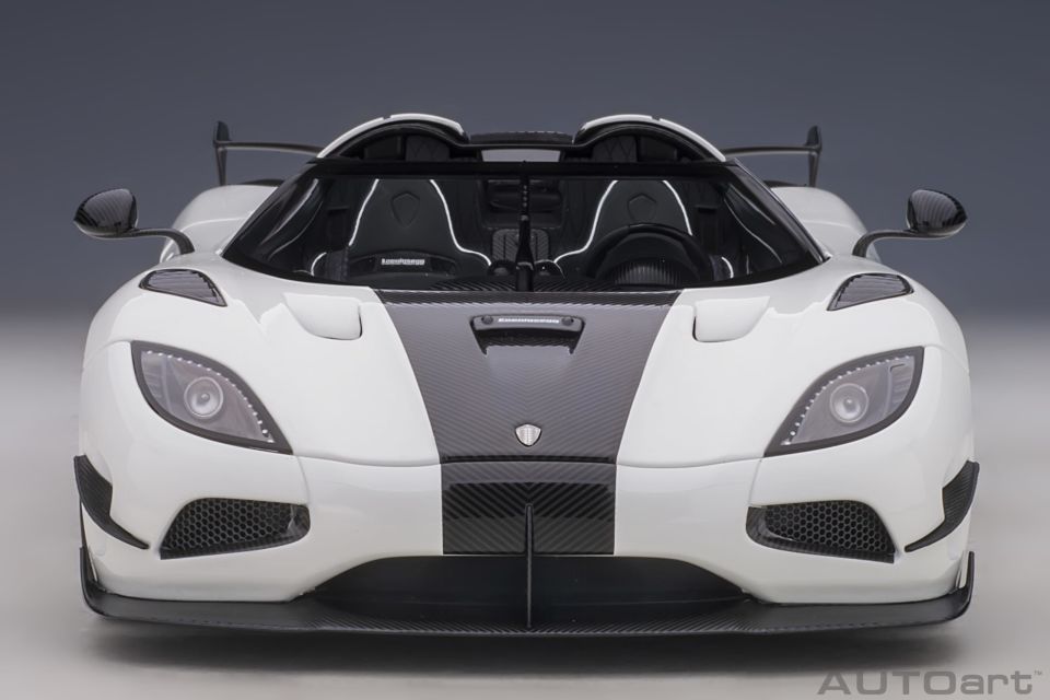 AUTOART KOENIGSEGG AGERA RS 1:18 (79021)