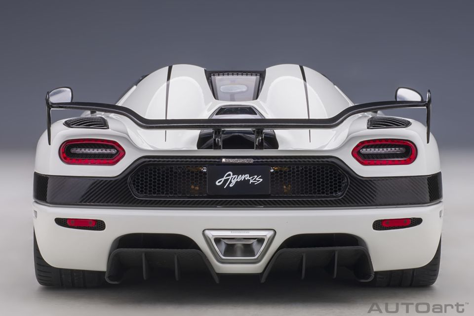 AUTOART KOENIGSEGG AGERA RS 1:18 (79021)
