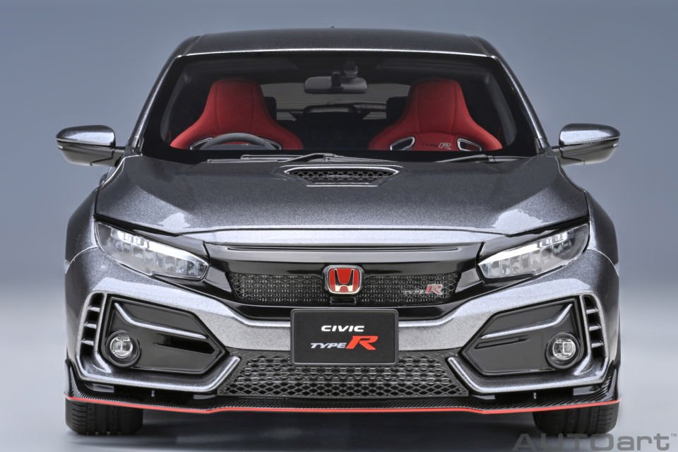 AUTOART HONDA CIVIC TYPE R (FK8) 2021 1:18 (73221)