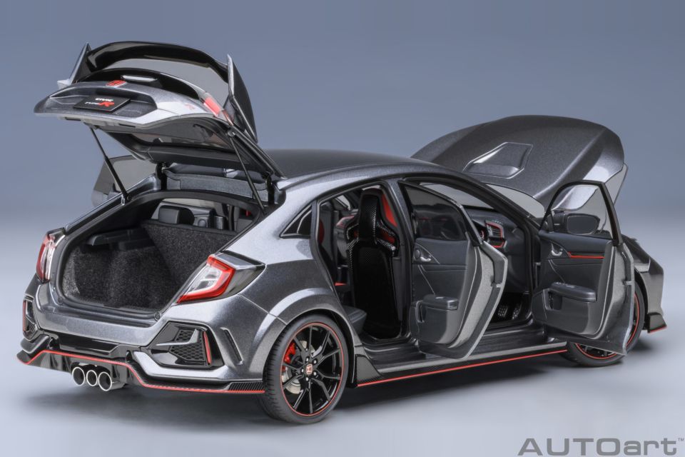AUTOART HONDA CIVIC TYPE R (FK8) 2021 1:18 (73221)