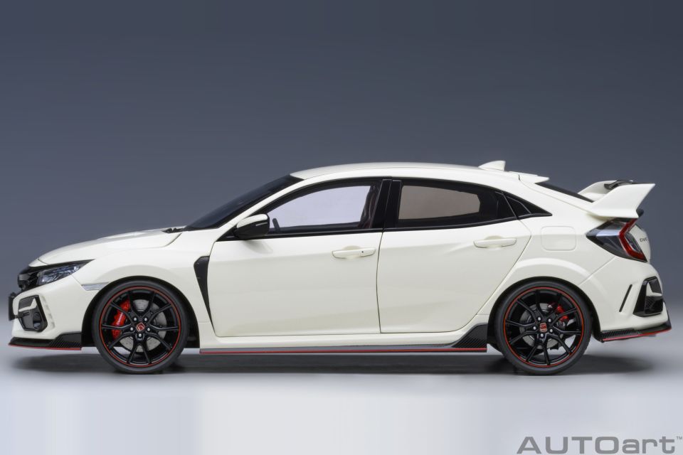 1:18 2021 Honda Civic Type R (FK 8) (championship white)