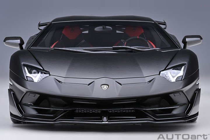 AUTOART LAMBORGHINI AVENRADOR SJV NERO NEMESIS MATT BLACK 1:18 (79219)