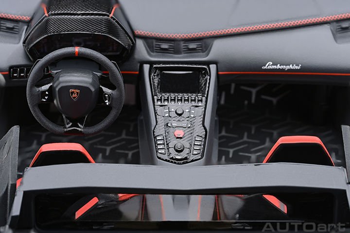 AUTOART LAMBORGHINI AVENRADOR SJV NERO NEMESIS MATT BLACK 1:18 (79219)