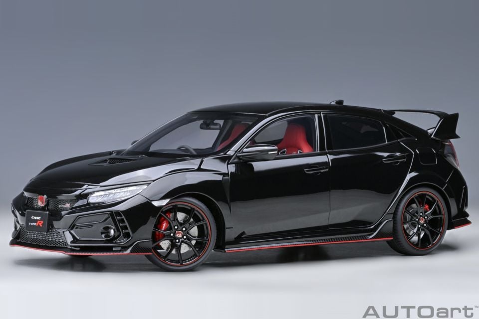 1:18 Autoart 2021 Honda Civic Type R (FK8) (crystal black pearl)