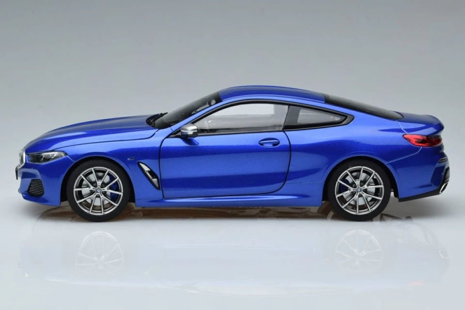 NOREV BMW M850İ COUPE 2018  1:18