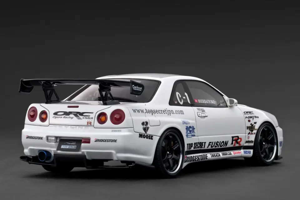 IGNITION MODEL TOP SECRET 34GT-R (BNR 34) WHITE 1:18