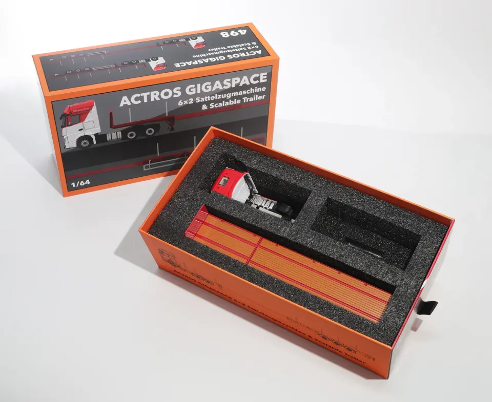 G.C.D. MERCEDES ACTROS GIGASPACE RED 1:64