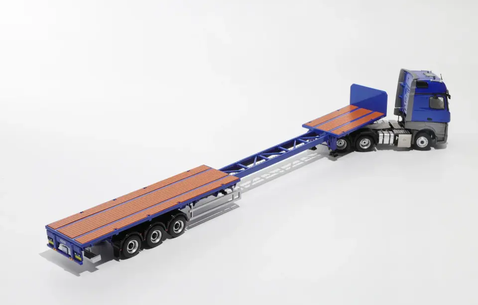 G.C.D. MERCEDES ACTROS GIGASPACE BLUE 1:64