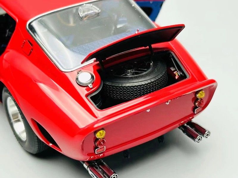 CMC Ferrari 250 GTO 1963 ''Londra Motor Show Ron Fry'' 1:18