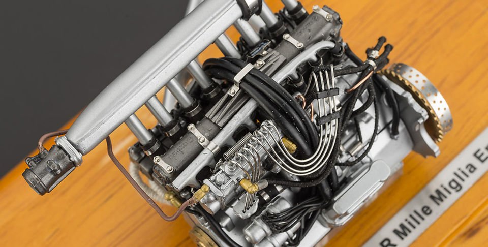 CMC Mercedes Benz 300 SLR 1955 Vitrinli Motor
