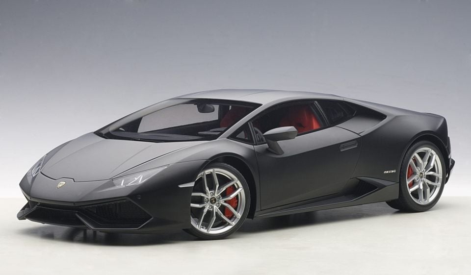 AUTOART Lamborghini Huracan LP610-4 1:12 (12096)