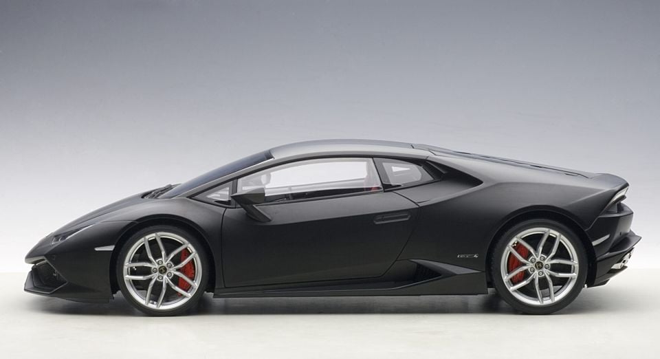 AUTOART Lamborghini Huracan LP610-4 1:12 (12096)