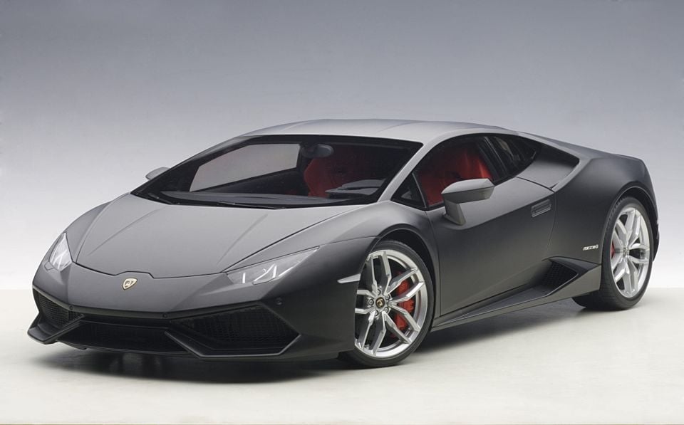 AUTOART Lamborghini Huracan LP610-4 1:12 (12096)