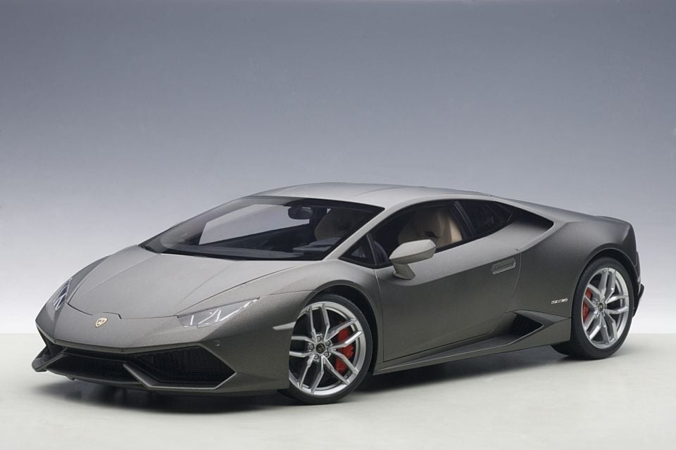 Autoart Lamborghini Huracan LP610-4 1:12 (12099)