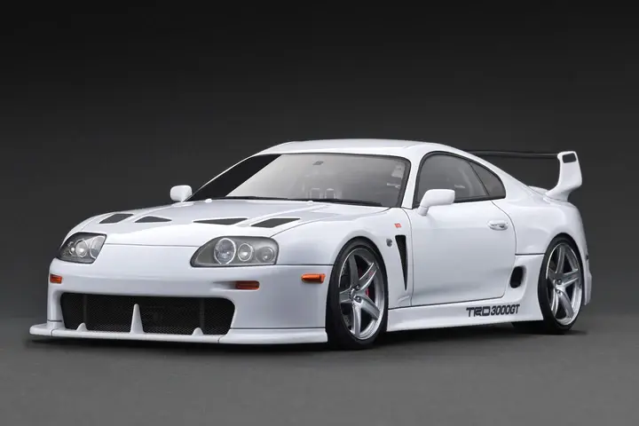 IGNITION MODEL TOYOTA SUPRA (A80) TRD 3000GT WHITE 1:18 (IG3598)