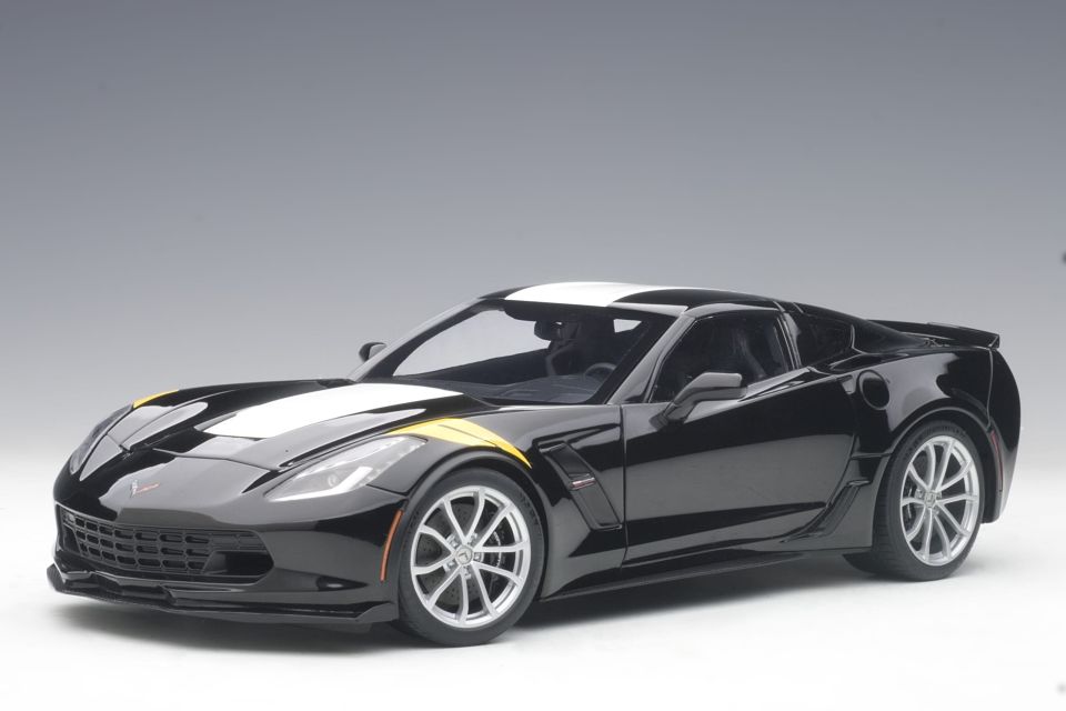 AUTOART Chevrolet Corvette C7 Grand Sport 1:18