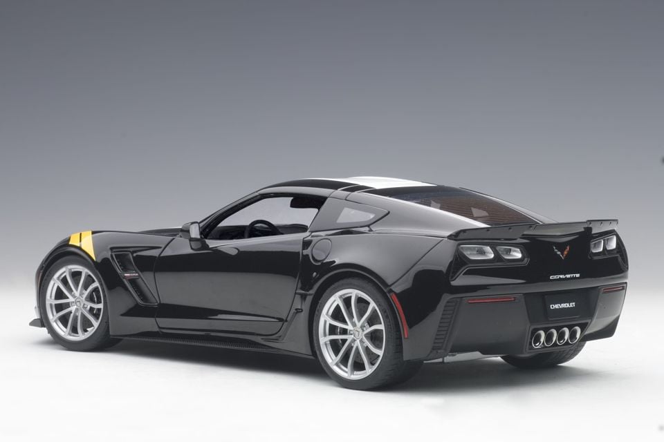 AUTOart Chevrolet Corvette C7 Grand Sport 1:18 (71273)