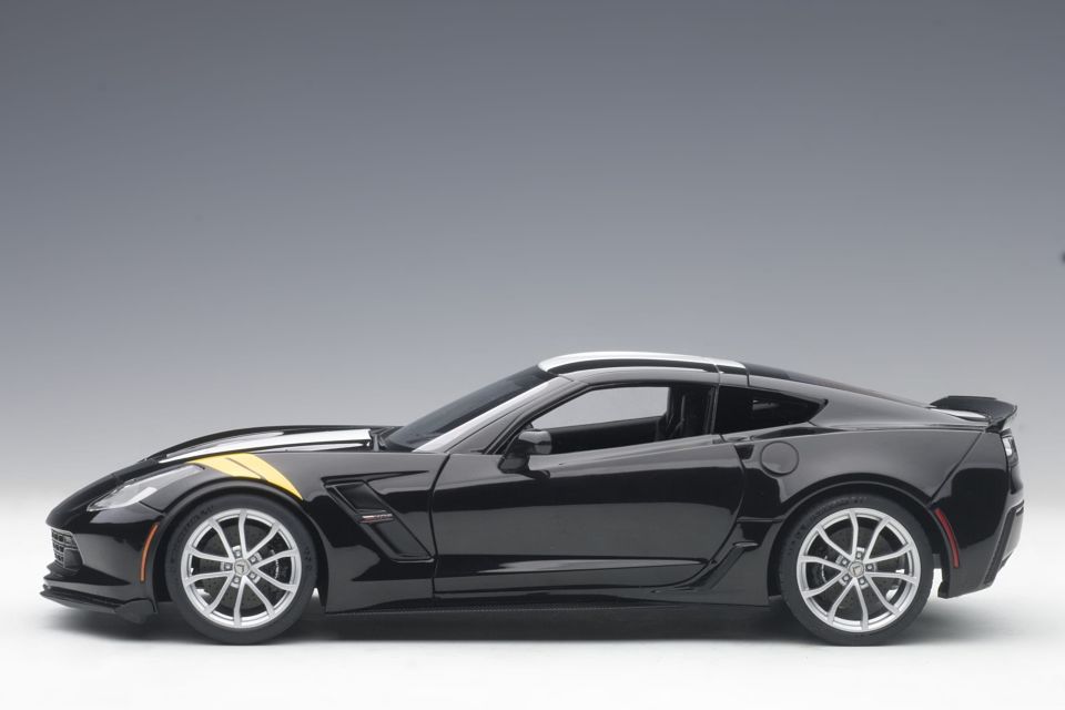 AUTOART Chevrolet Corvette C7 Grand Sport 1:18