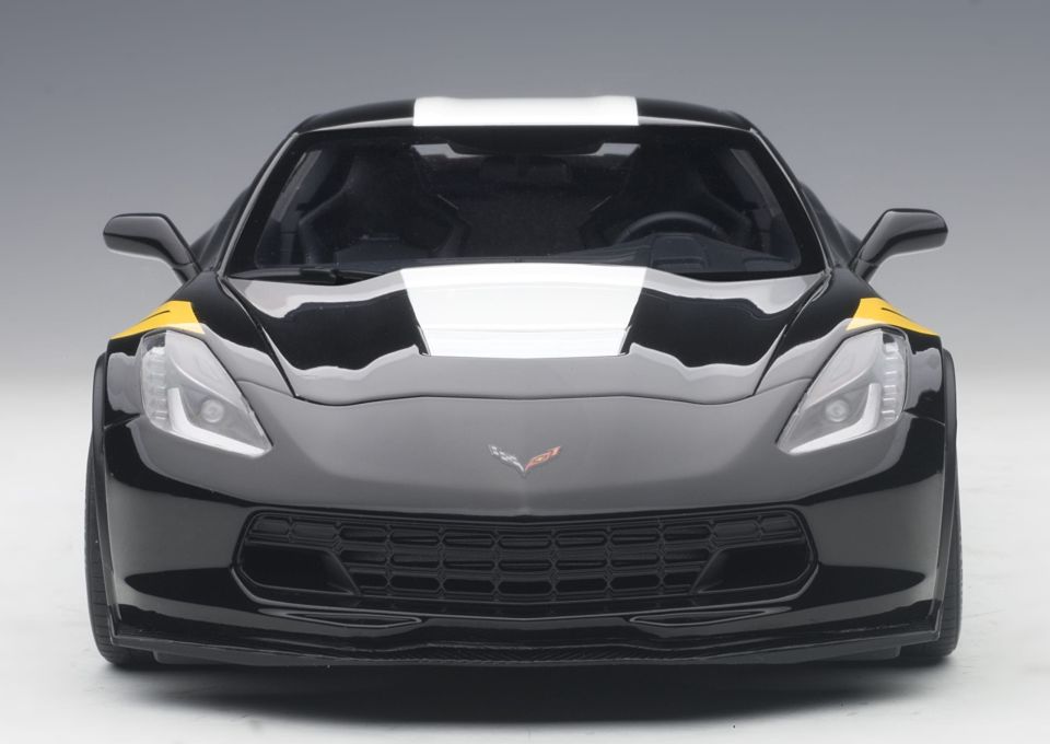 AUTOART Chevrolet Corvette C7 Grand Sport 1:18