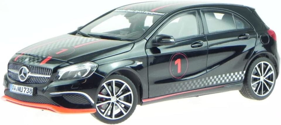 NOREV MERCEDES A CLASS SPORT EQUIPMENT 2013 1:8 (183596)
