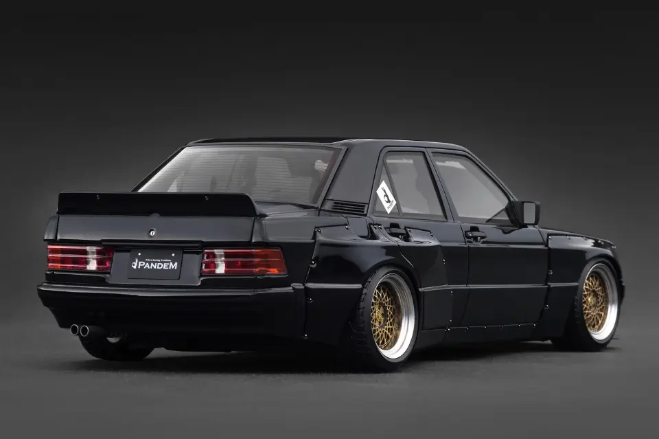 IGNITION MODEL PANDEM 190 BLACK 1:18
